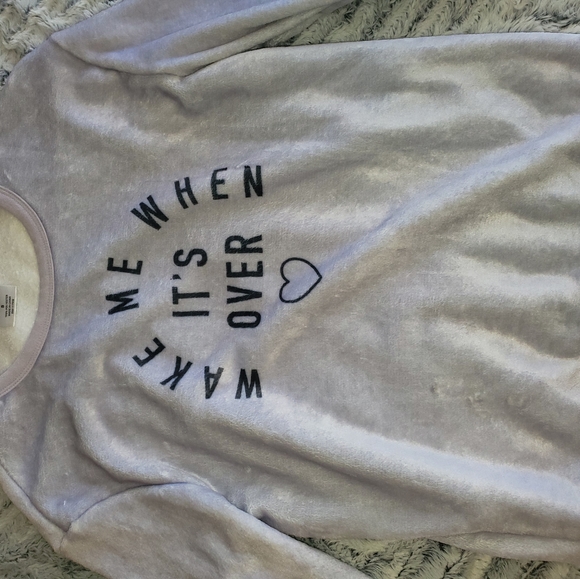 Soft sleeping shirt - Picture 2 of 3